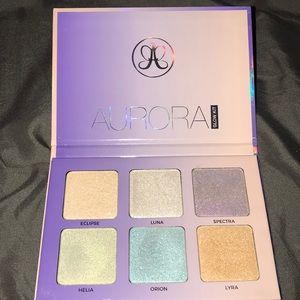 anastasia aurora glow kit